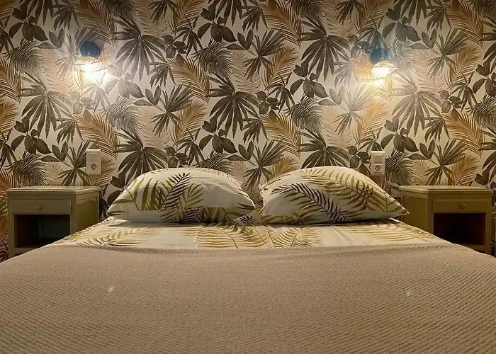 Apartment La Traverse - Au Pied De La Cite Medievale - Clim Et Terrasse Carcassonne