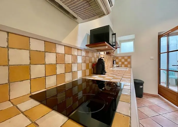 La Traverse - Au Pied De La Cite Medievale - Clim Et Terrasse * Carcassonne